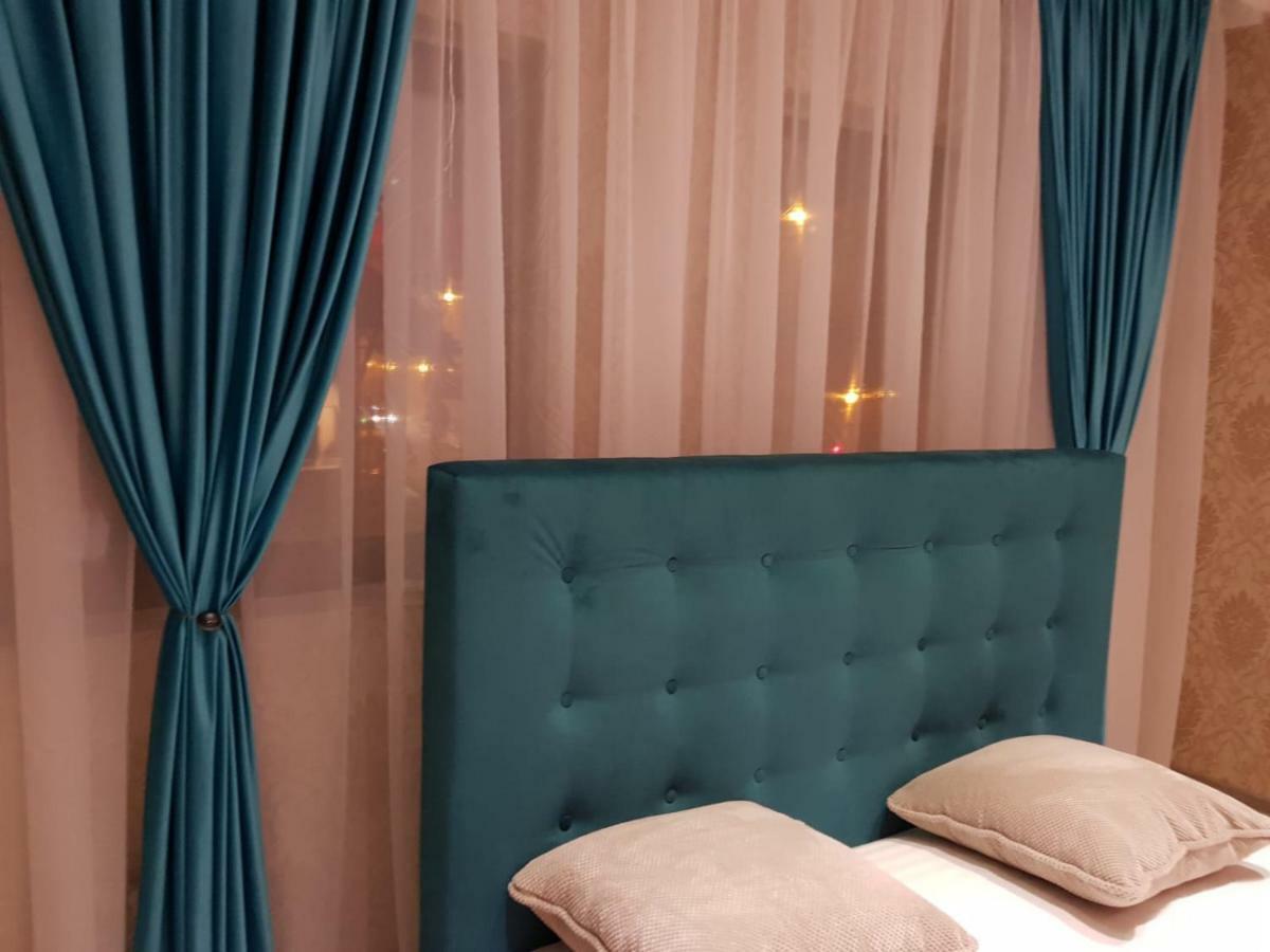 Art Boutique Central Тыргу-Жиу Экстерьер фото